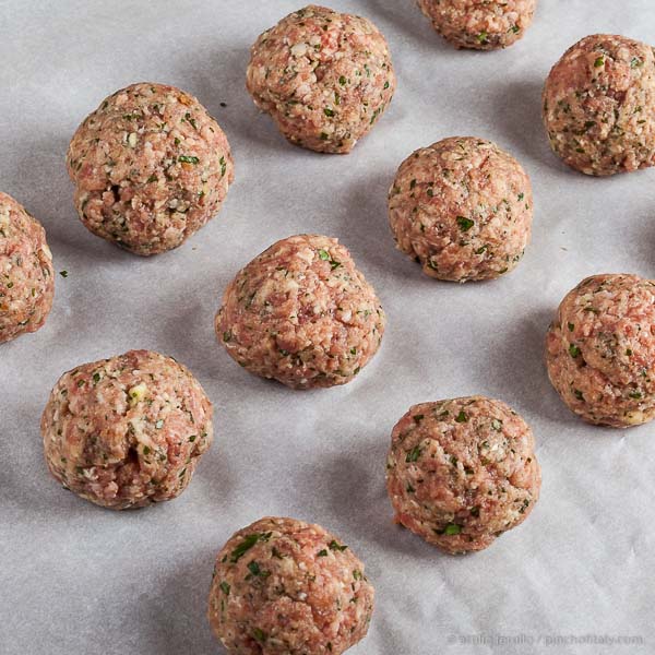 How To Make Authentic Italian Meatballs Best